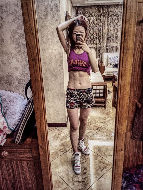 好看的腹肌女 好看的腹肌女神