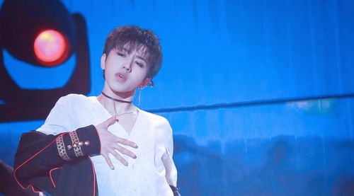 蔡徐坤承认抽烟 蔡徐坤吸过烟吗