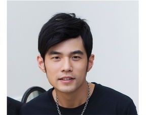 有钱人为什么喜欢玩明星 (有钱人为什么喜欢玩明星呢)