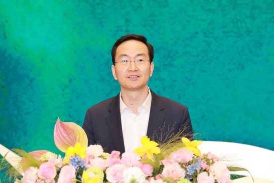 宜宾市委书记,市长等到茅台集团考察交流,丁雄军、曾从钦感慨“茅五”情谊