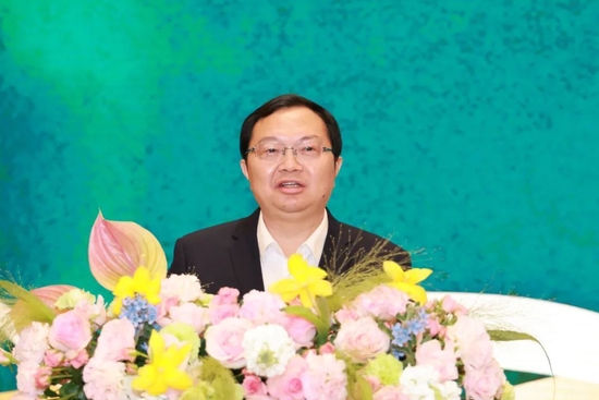 宜宾市委书记,市长等到茅台集团考察交流,丁雄军、曾从钦感慨“茅五”情谊