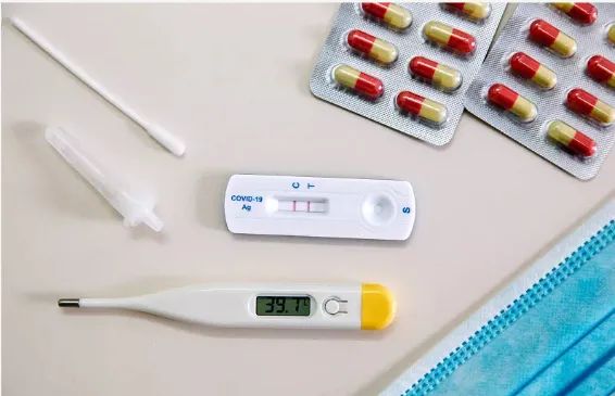 警惕“沉默性缺氧”!张文宏发声:非常危险