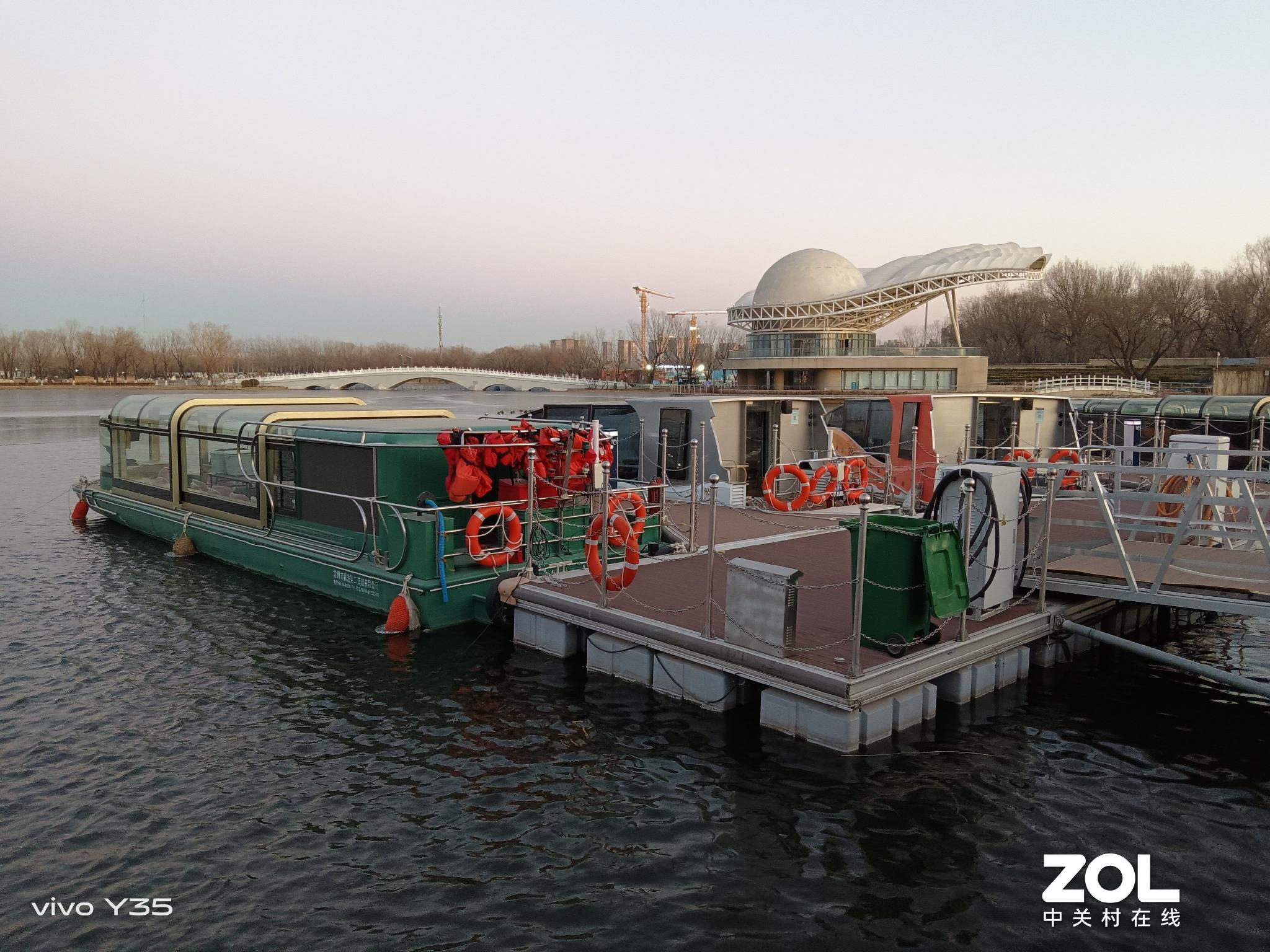 vivo Y35全面评测:2022年的入门级产品应该是啥样?