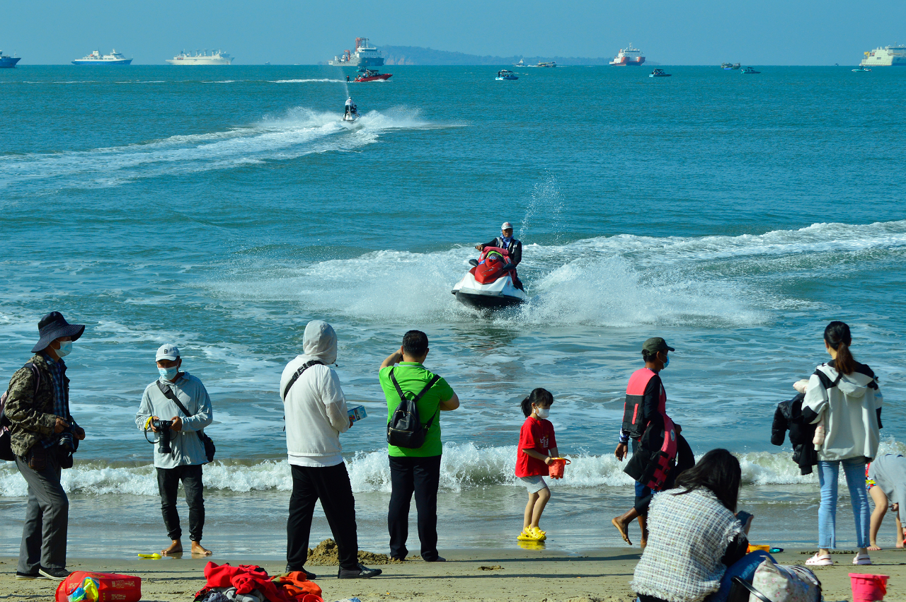 热气腾腾!这是昨夜今晨的中国