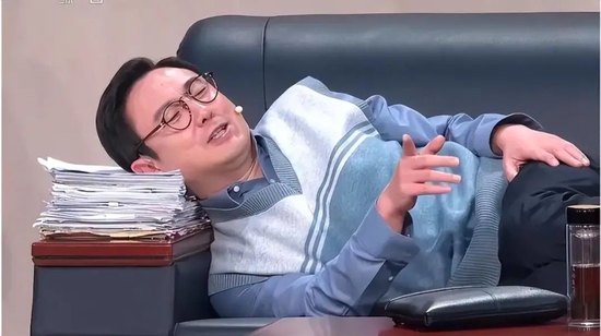 看完春晚小品,感觉房价稳了