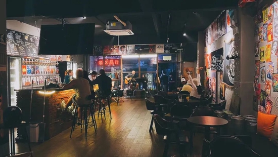 大厂员工辞职,三亚淘金