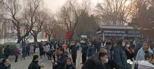 一5A级景区发话:购物不满意,1个月内可全退!全国多地景区已达上限,限流!这里近4万人涌入,导航
