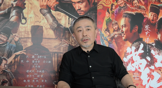 反超,票房破13亿!《满江红》为何能靠口碑逆袭?编剧陈宇:和张艺谋共同创造一个很绝的故事