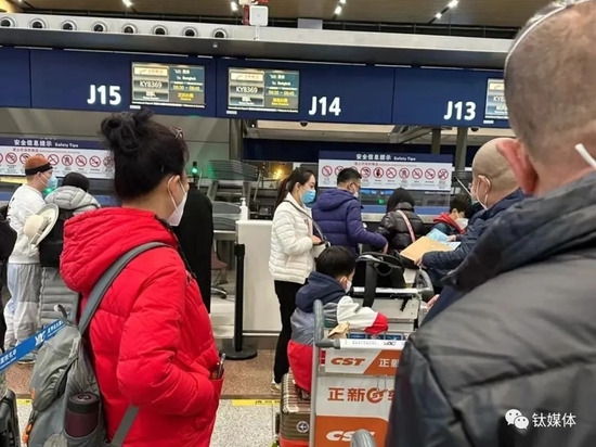 春节3.08亿游客去哪了:我在三亚堵车,你在大理看人海