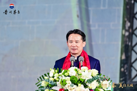 贵州茅台酒二十四节气·春系列发布:用近200支基酒勾兑,定价2899元