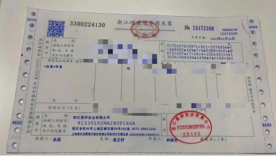 已爆单!他接下300万斤苹果,正日夜加班出货……