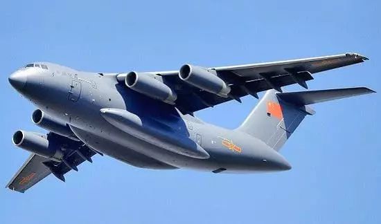 空中加油机对接视频 加油机在空中给受油机加油的视频 空中加油机对接视频 加油机在空中给受油机加油的视频